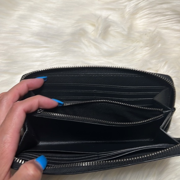 Sold 🟥 - Picture 12 of 16